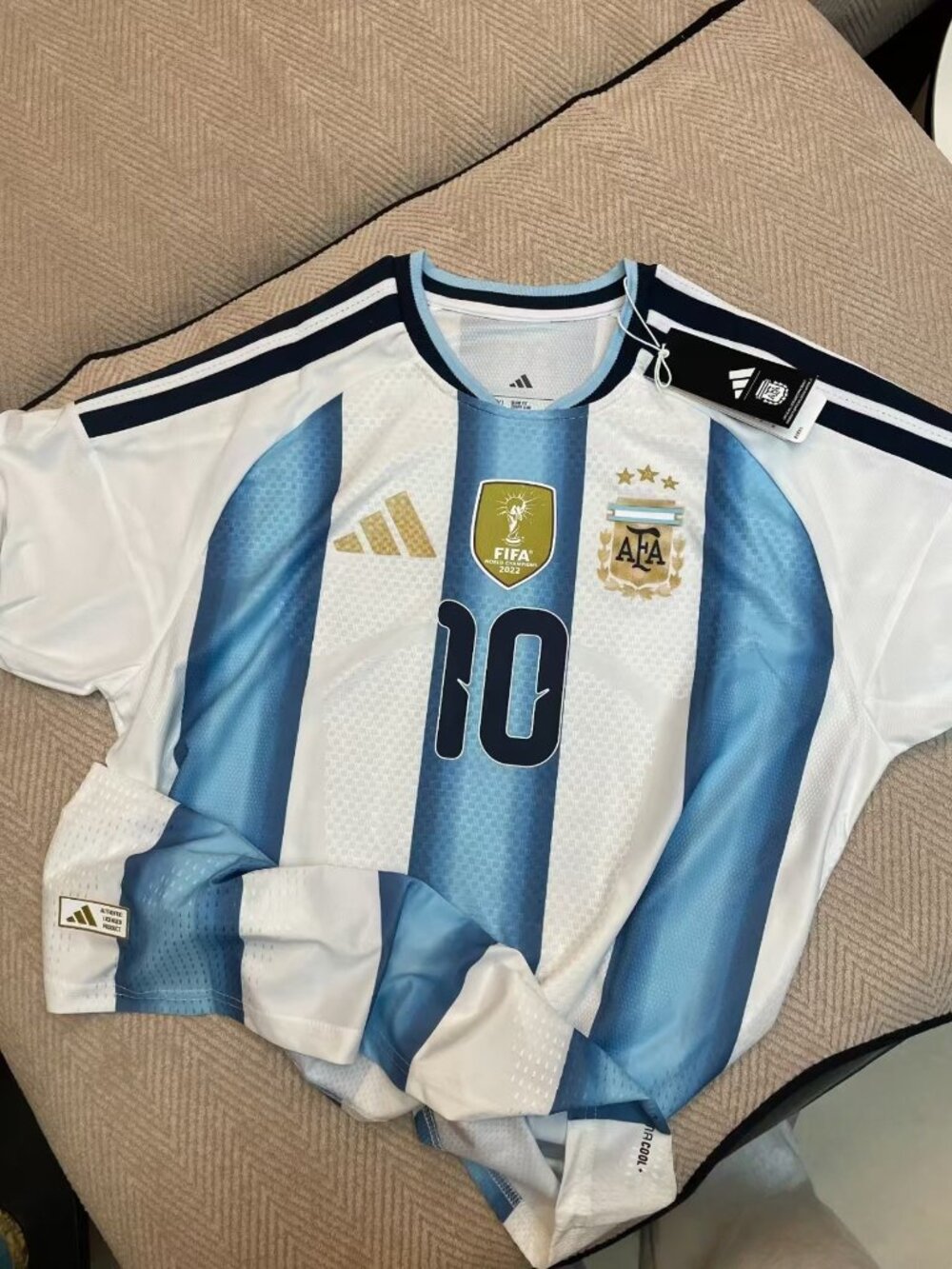 Argentina Messi jersey!